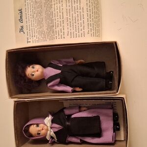 Amish Vintage dolls